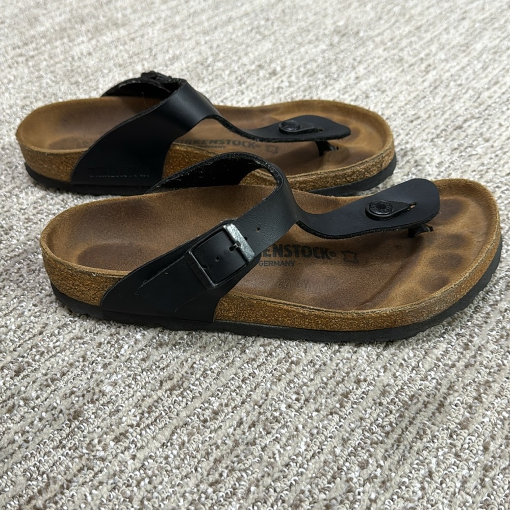 Birkenstock Black Gizeh Sandals 38 L7